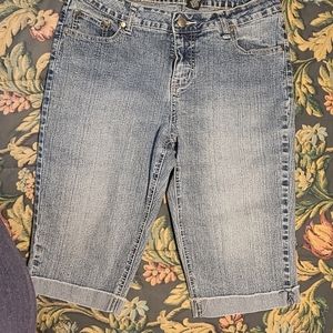 Capri Stretch Denim
